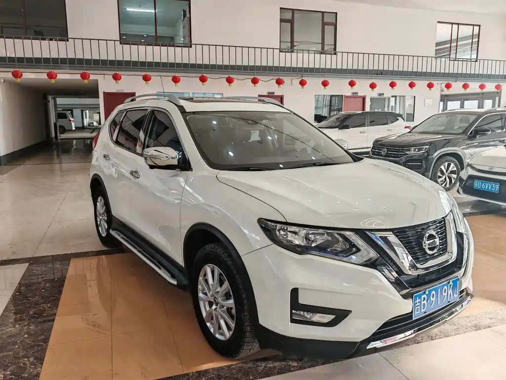 NISSAN QIJUN