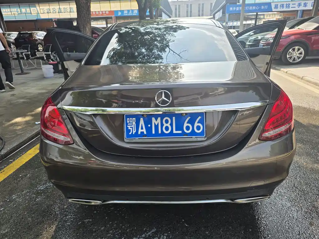 Mercedes-Benz C-Class — миниатюра 14