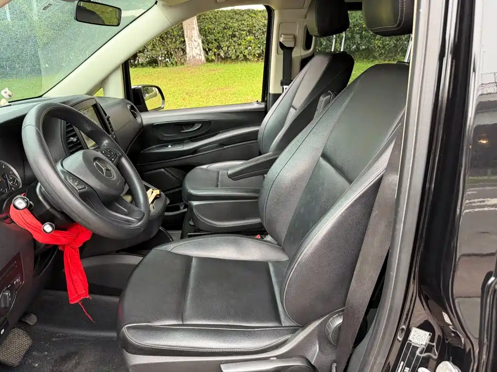 Mercedes-Benz Vito — миниатюра 8