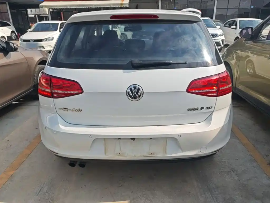 Volkswagen Golf — миниатюра 6