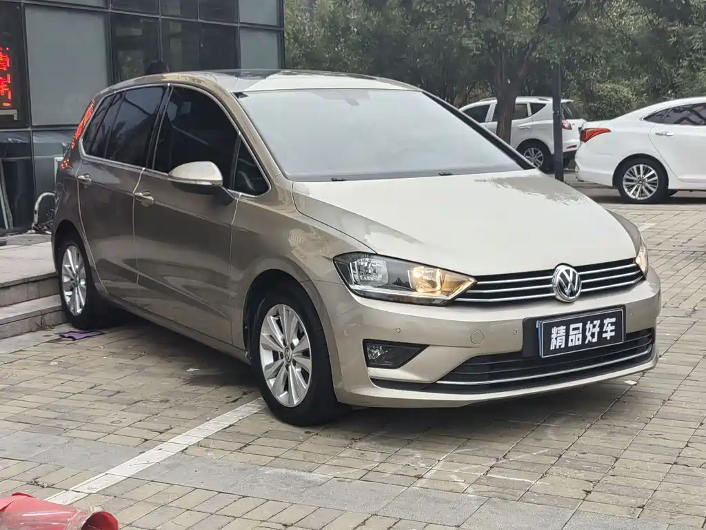 Volkswagen Golf Sportsvan — миниатюра 3