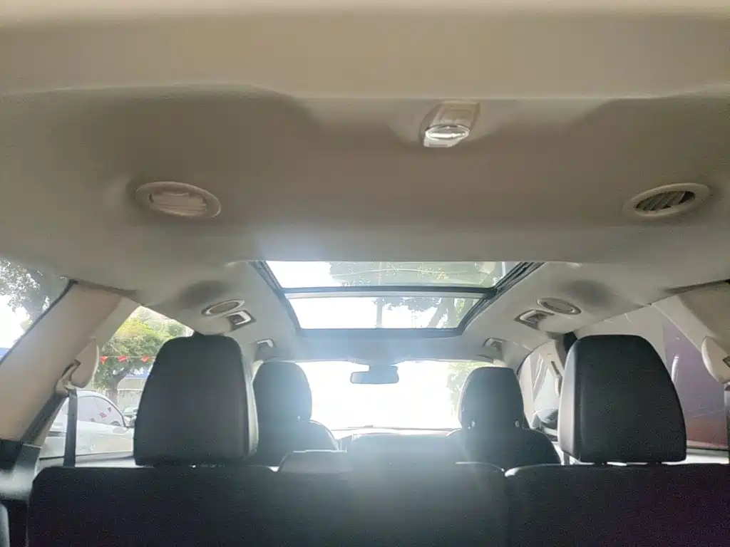 Ford Edge — миниатюра 18