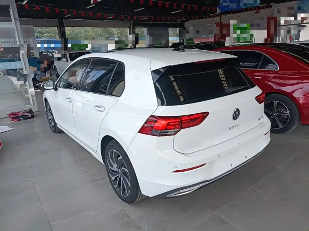 Volkswagen Golf — миниатюра 5