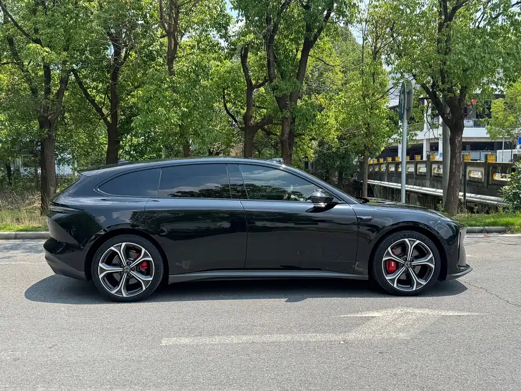NIO ET5T — миниатюра 24