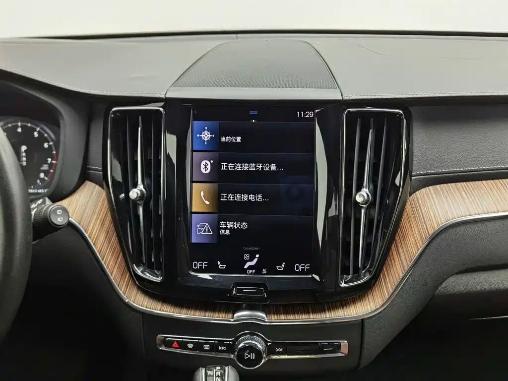 Volvo XC60 — миниатюра 12