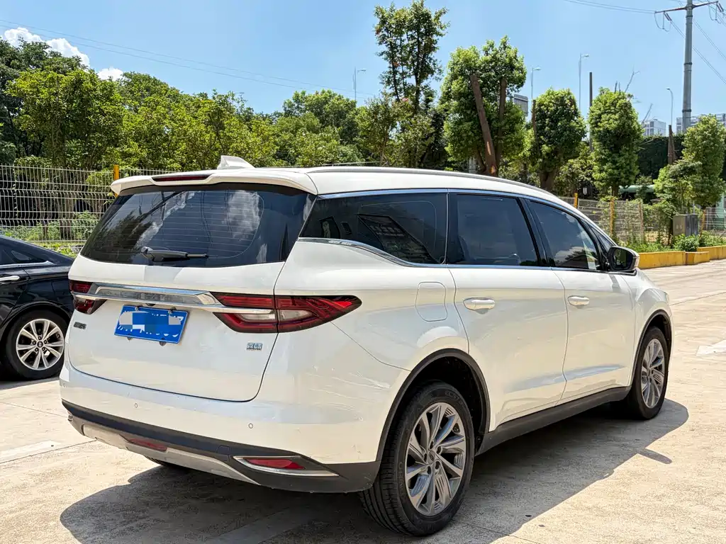 Geely Jia Ji — миниатюра 3