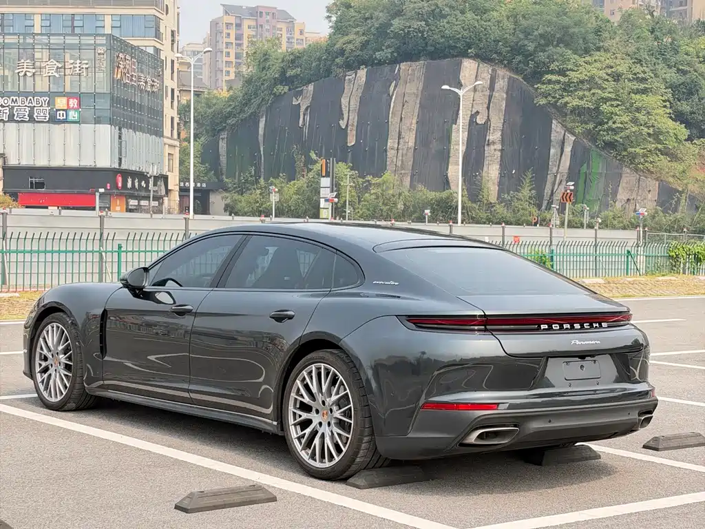 Porsche Panamera — миниатюра 4