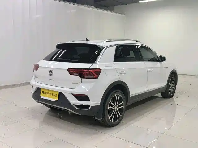 Volkswagen T-Roc — миниатюра 5