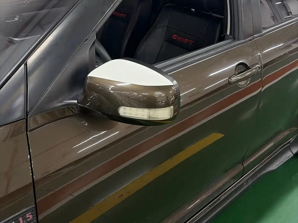 Suzuki Swift — миниатюра 12
