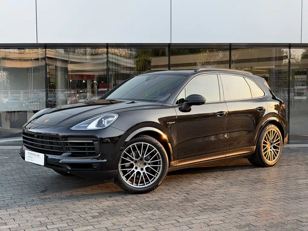 Porsche Cayenne Hybrid