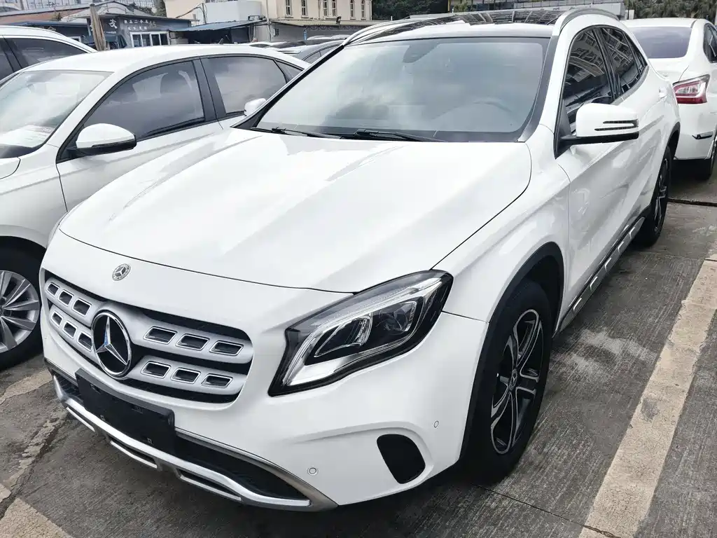 Mercedes-Benz GLA 2018