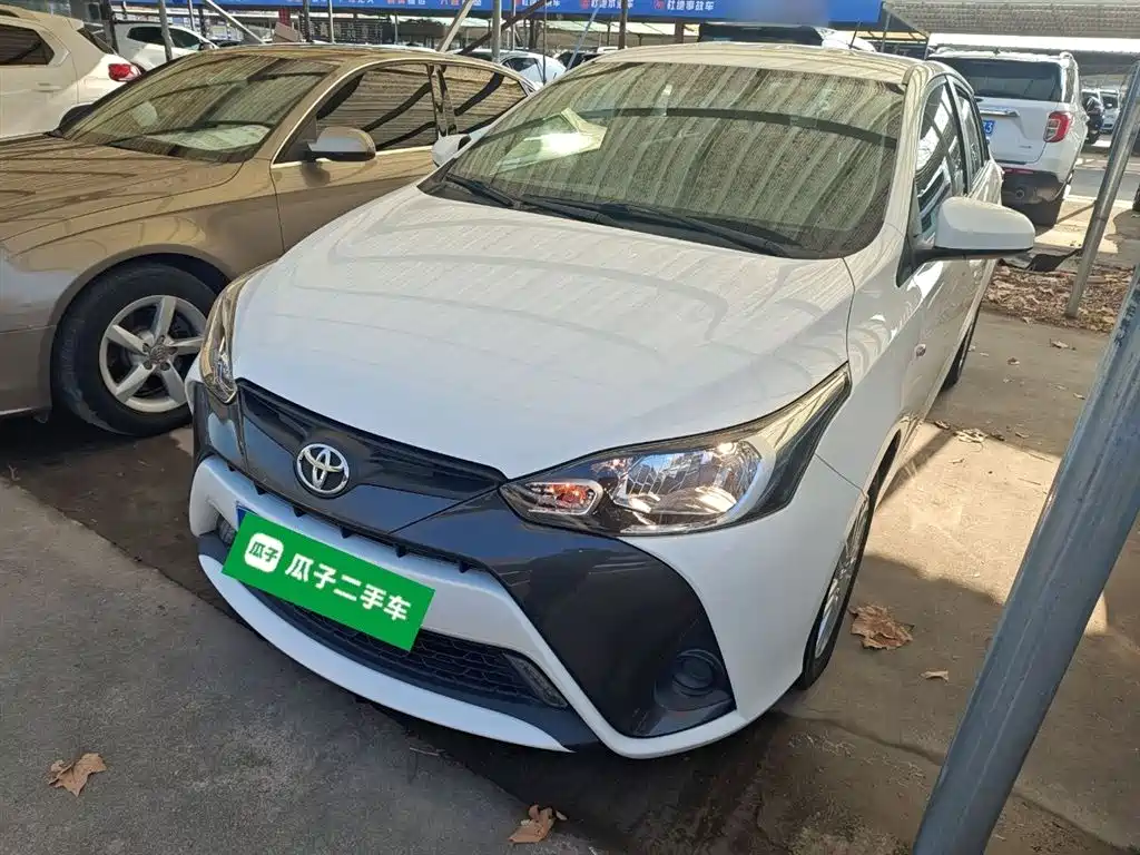 Toyota Yaris L 2017