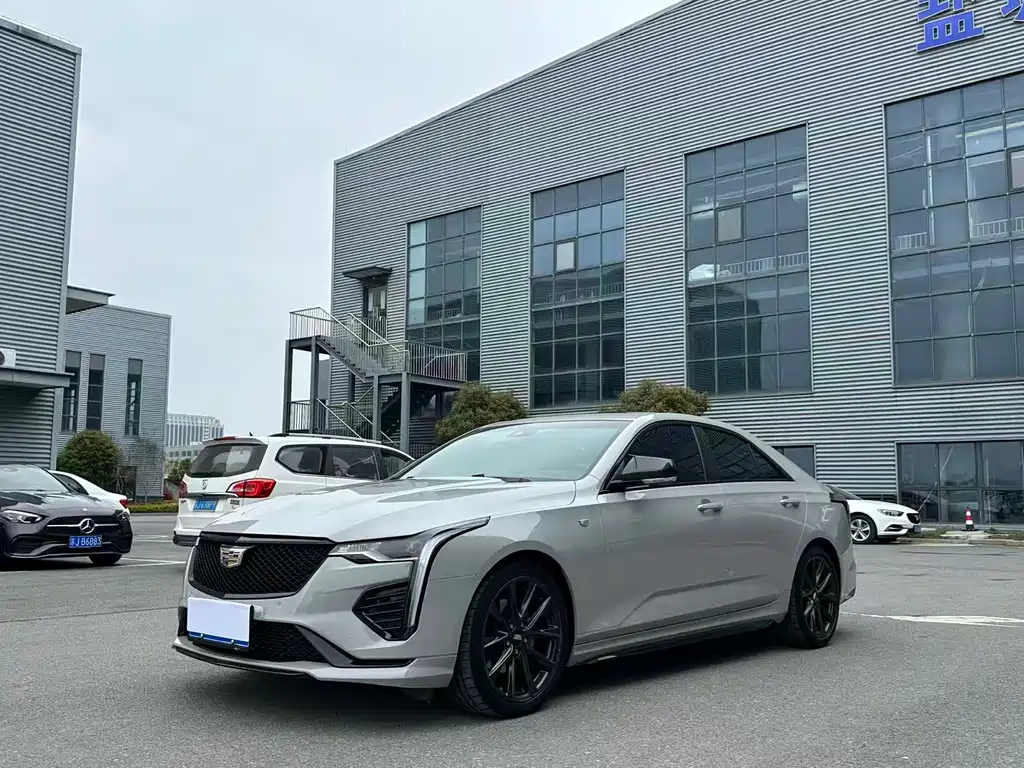 Cadillac CT4 2020