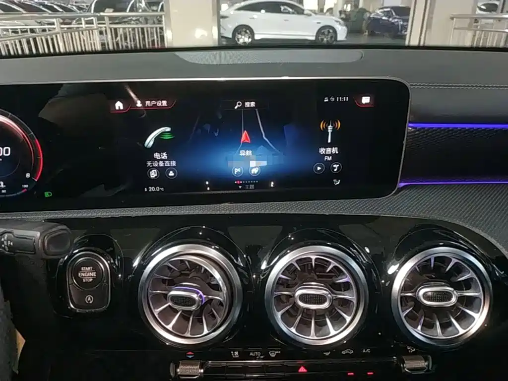 Mercedes-Benz A-Class — миниатюра 13