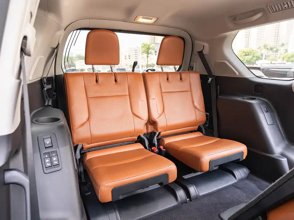 Lexus GX — миниатюра 13