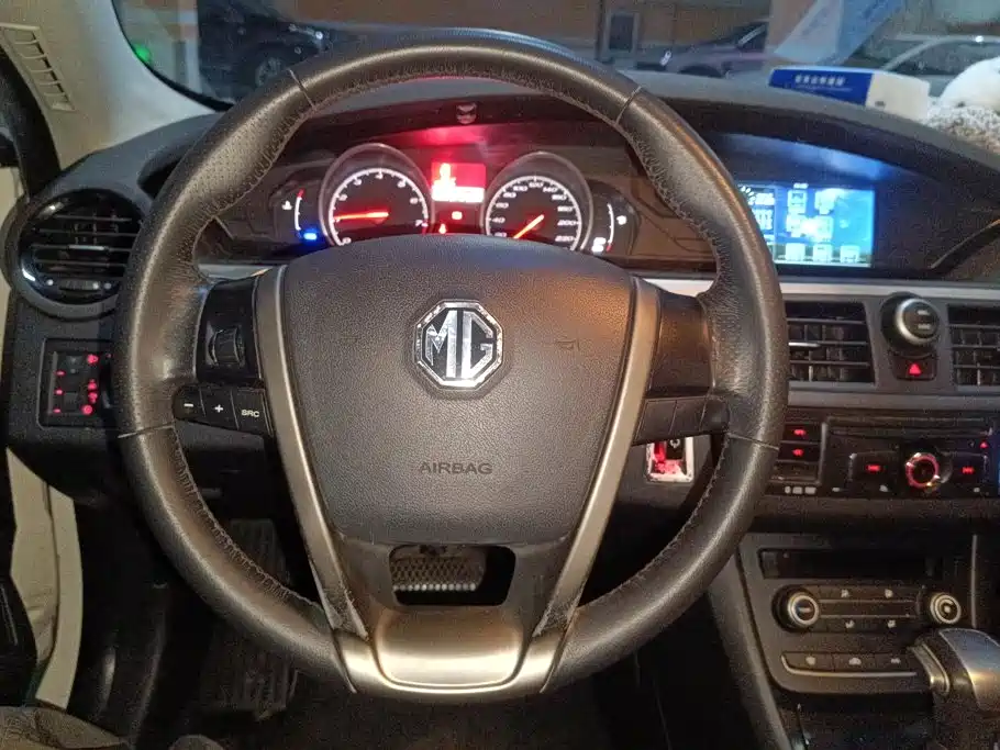 MG MG6 — миниатюра 15