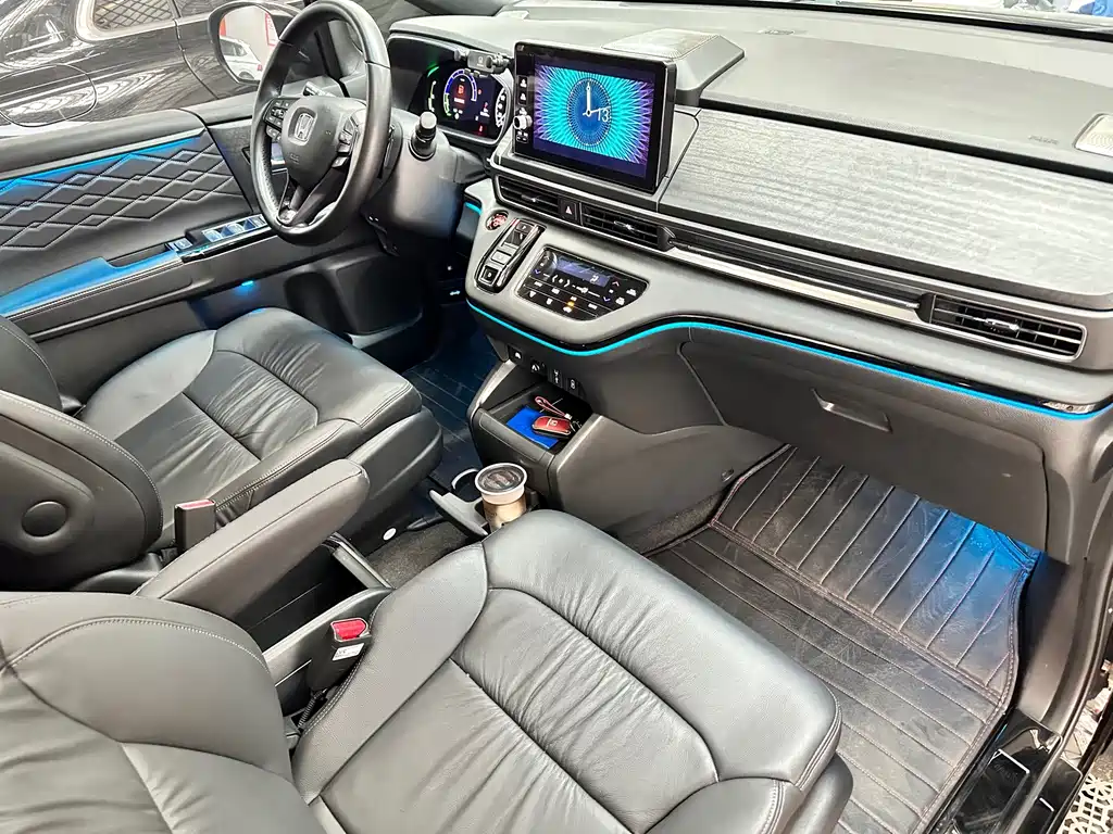Honda Elysion — миниатюра 14