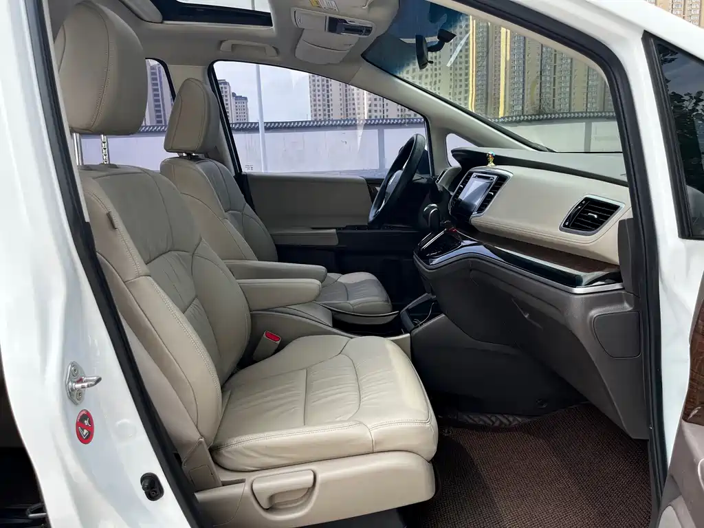 Honda Odyssey — миниатюра 11