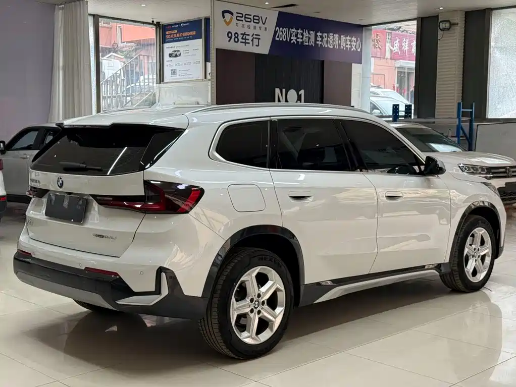 BMW X1 — миниатюра 4