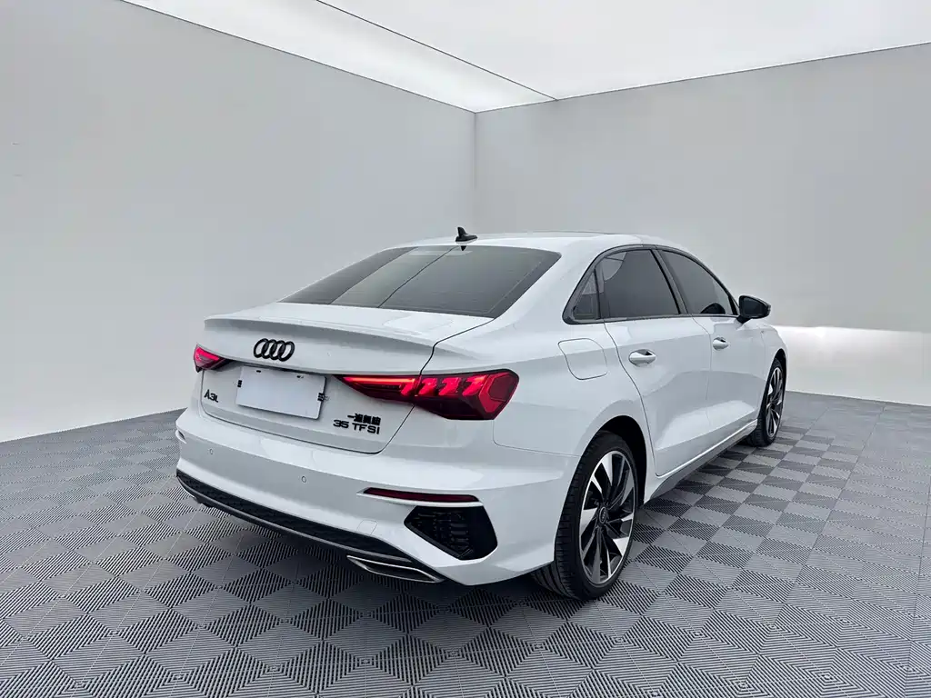 Audi A3 — миниатюра 6
