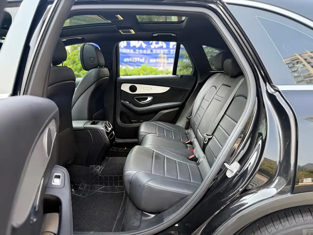 Mercedes-Benz GLC — миниатюра 11