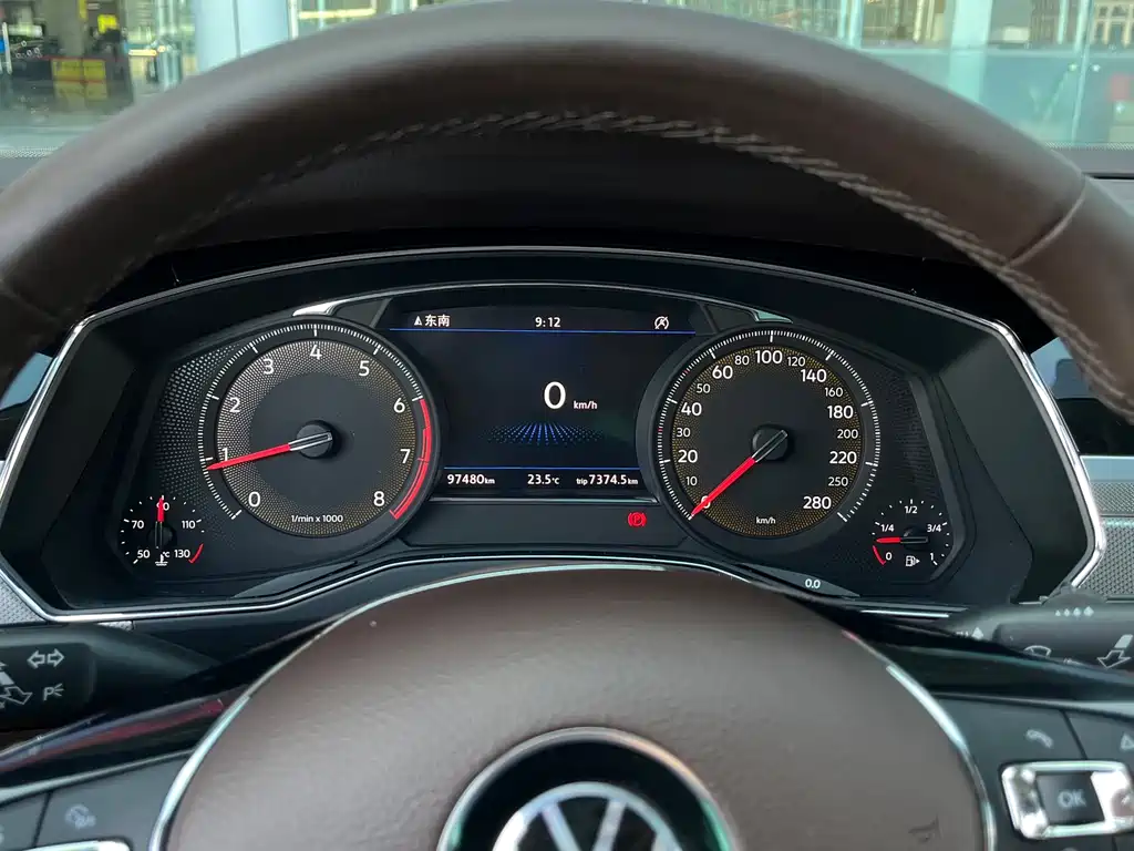 Volkswagen Phideon — миниатюра 9