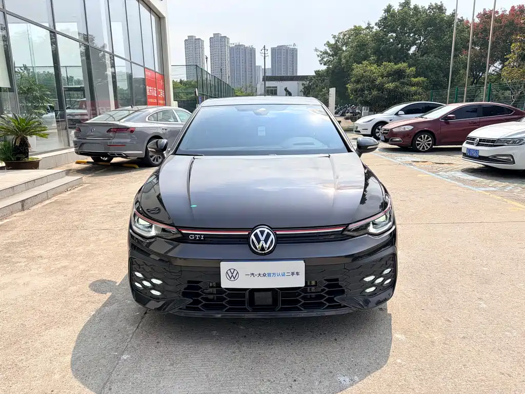 Volkswagen Golf GTI — миниатюра 2