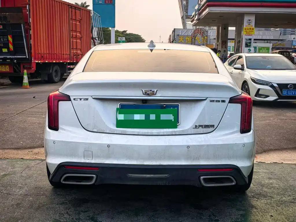 Cadillac CT5 — миниатюра 5