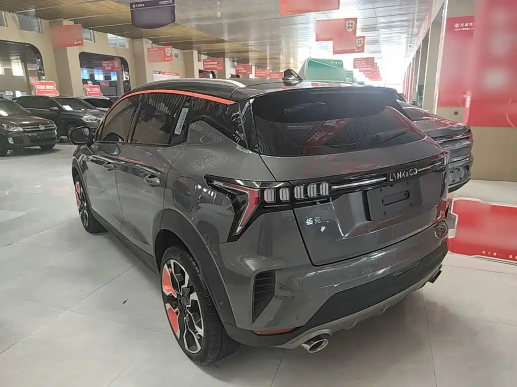 Lynk & Co 06 — миниатюра 5