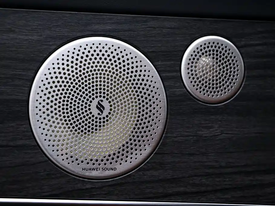 AITO AITO M9 — миниатюра 13