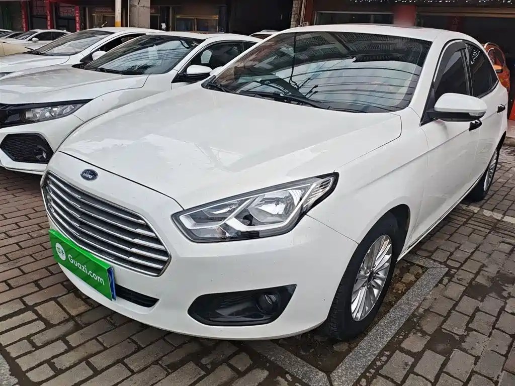 Ford Escort 2018