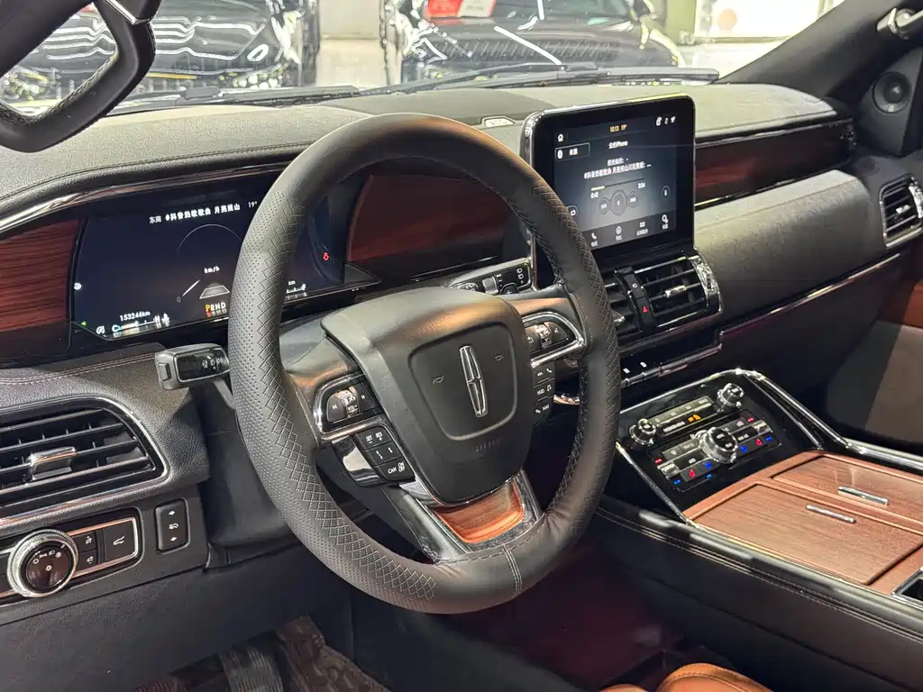 Lincoln Navigator 2020 3.5T