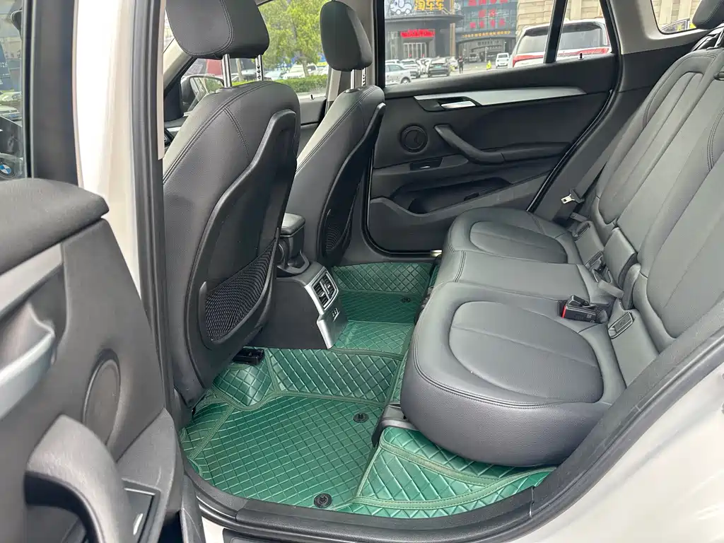 BMW X1 2019 sDrive20Li Lead