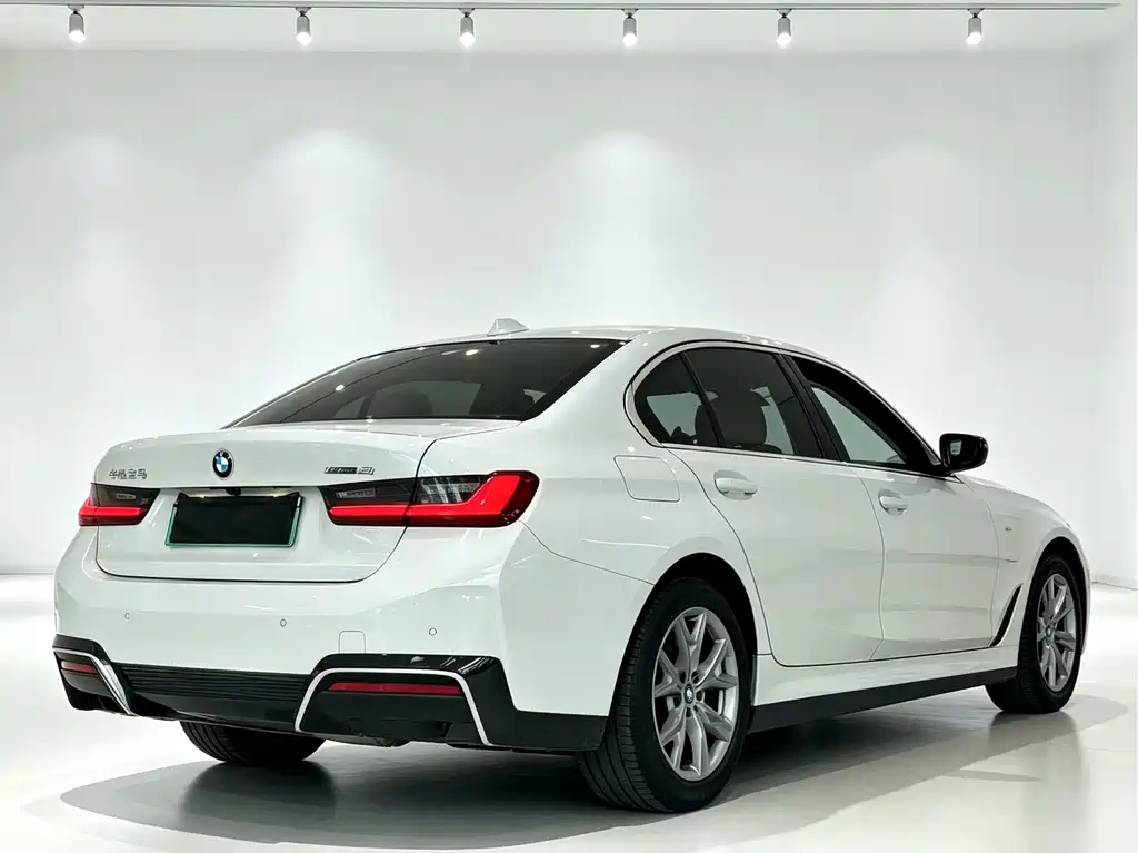 BMW i3 — миниатюра 5
