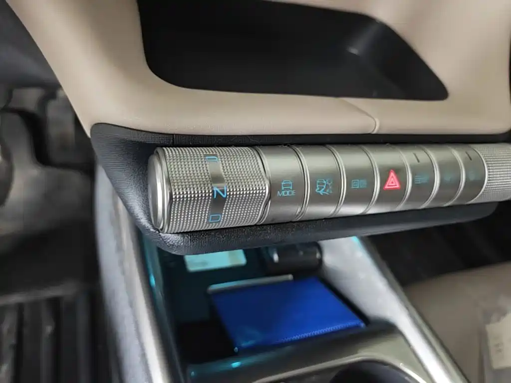 BYD Dolphin — миниатюра 14