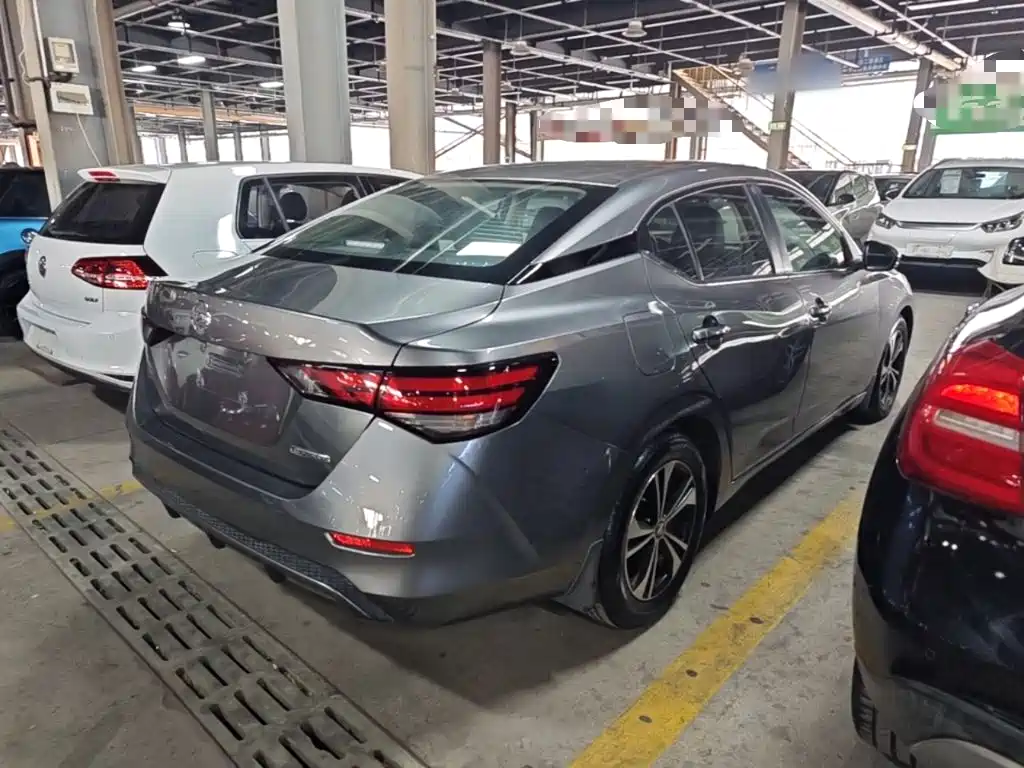 Nissan Sylphy — миниатюра 7