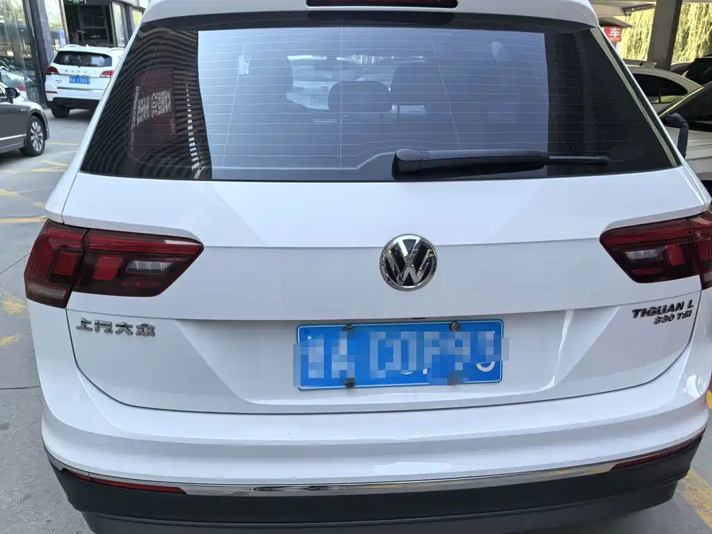 Volkswagen Tiguan L — миниатюра 5