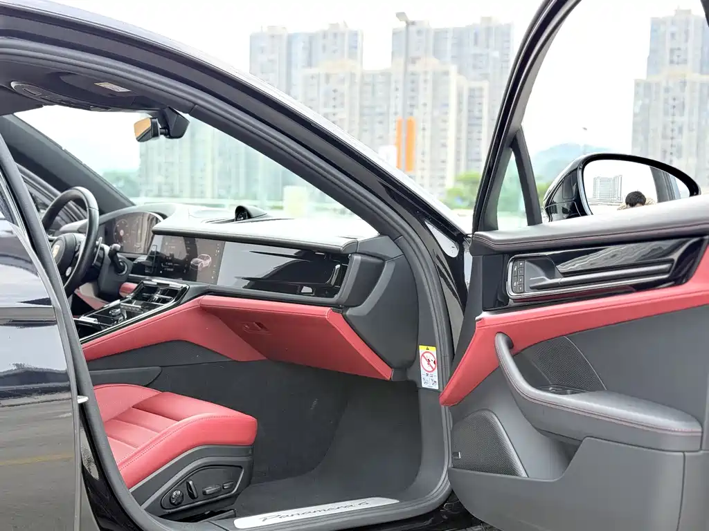 Porsche Panamera — миниатюра 7