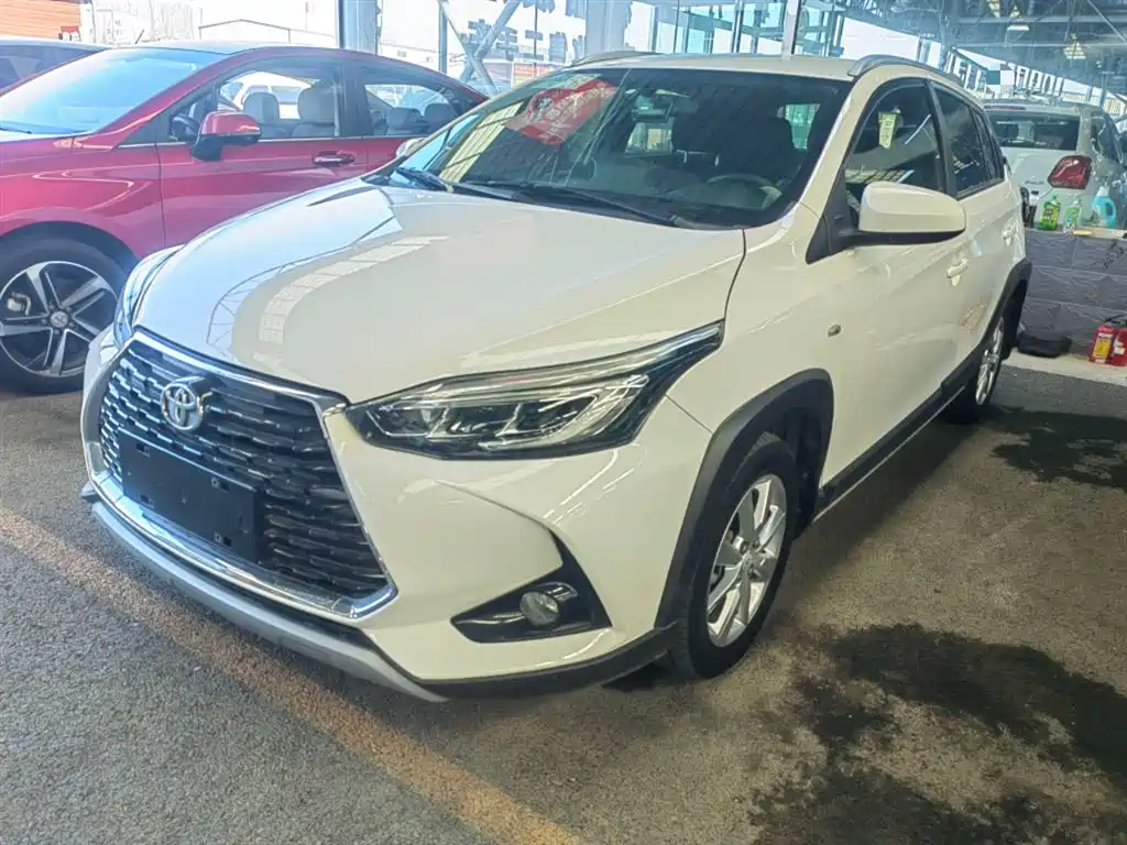 Toyota Yaris L 2020