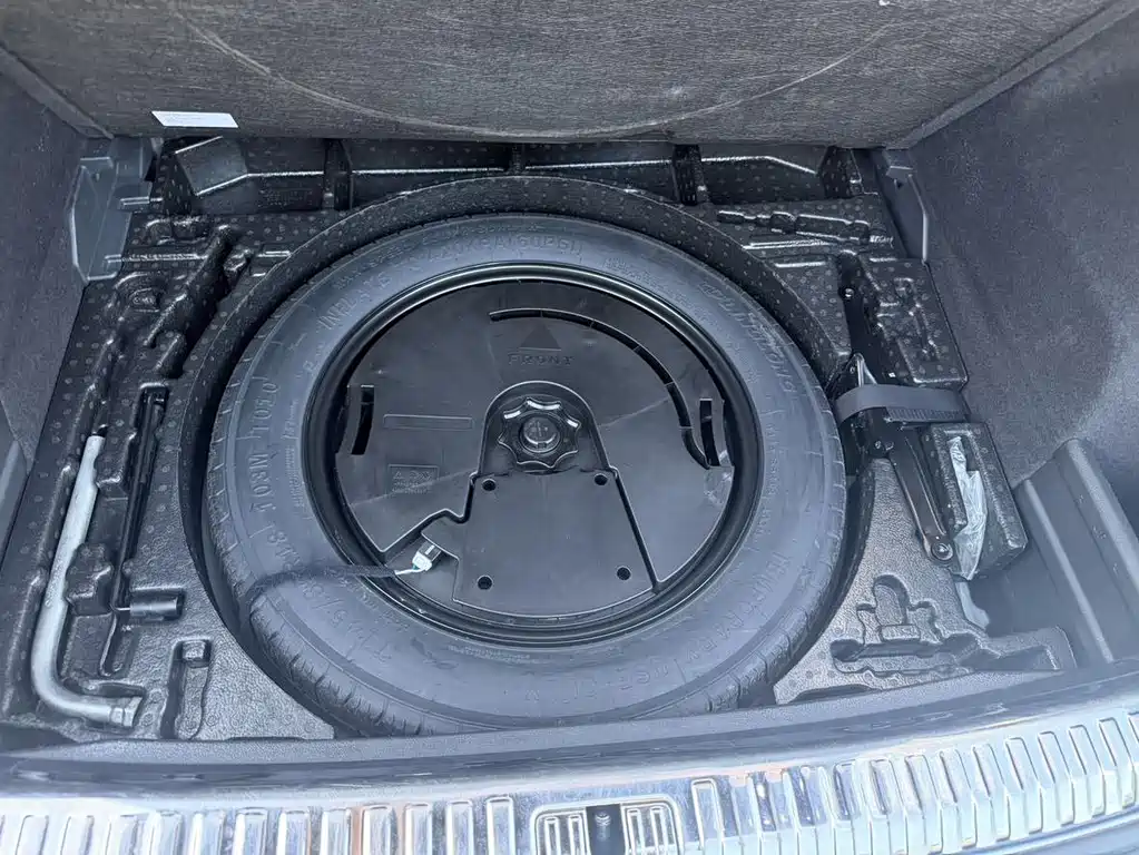 Audi Q3 Sportback — миниатюра 12