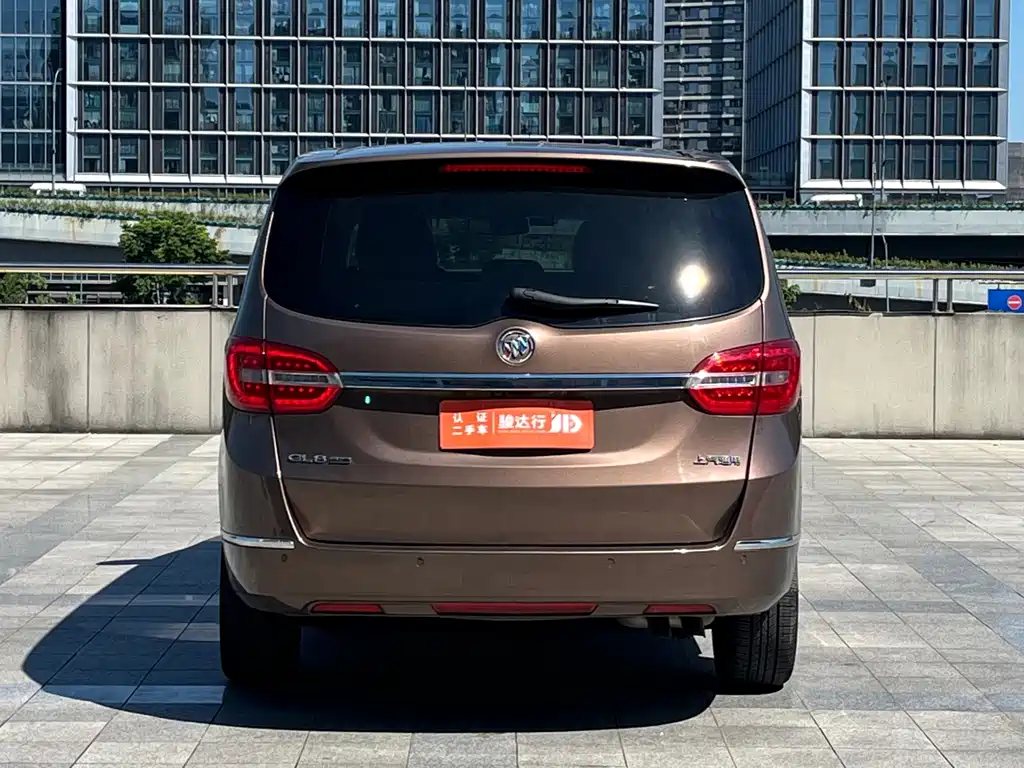 Buick GL8 — миниатюра 5