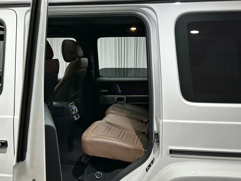 Mercedes-Benz G-Class — миниатюра 15