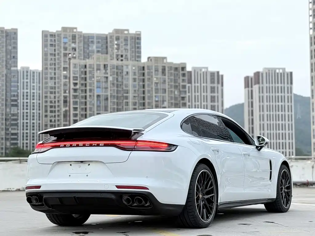 Porsche Panamera — миниатюра 11