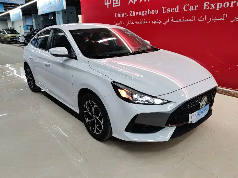 MG MG5 — миниатюра 3