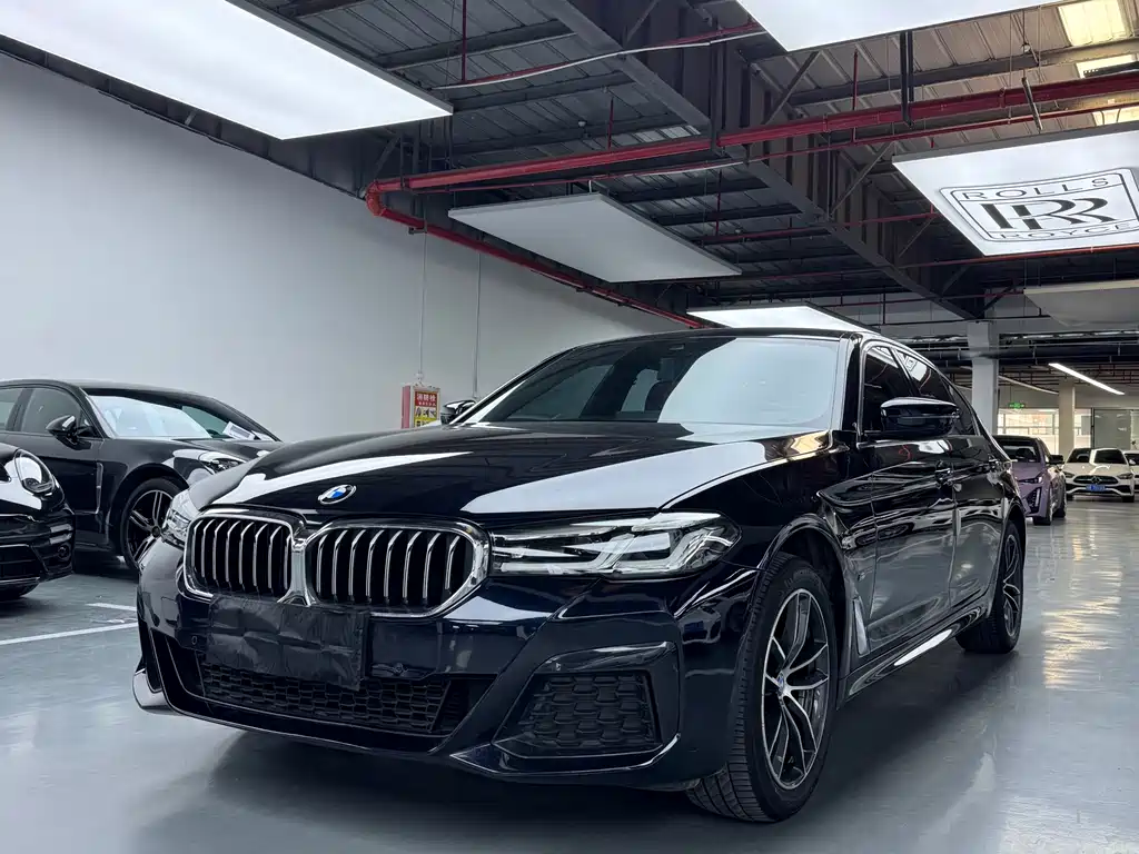 BMW 5 Series 2023