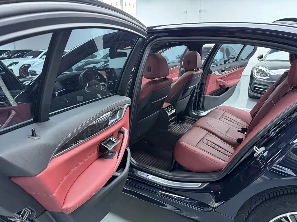 BMW 5 Series 5 2022 525Li M Sport