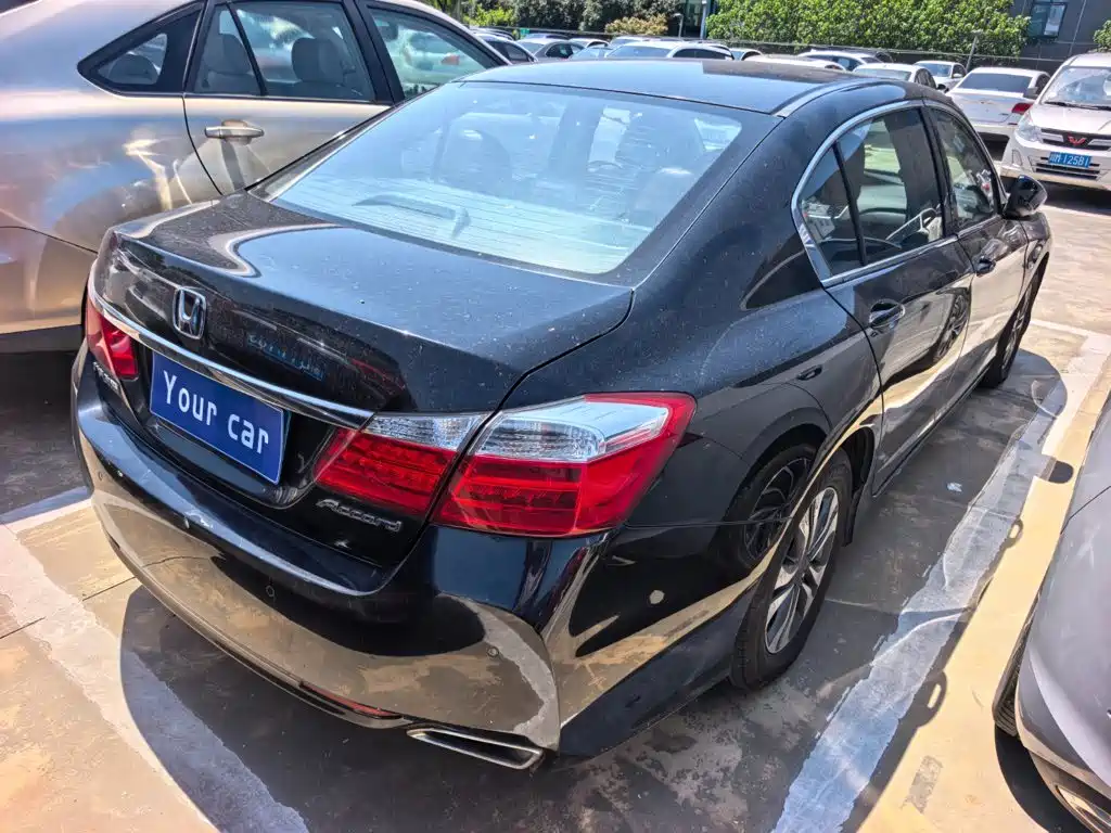 Honda Accord — миниатюра 5