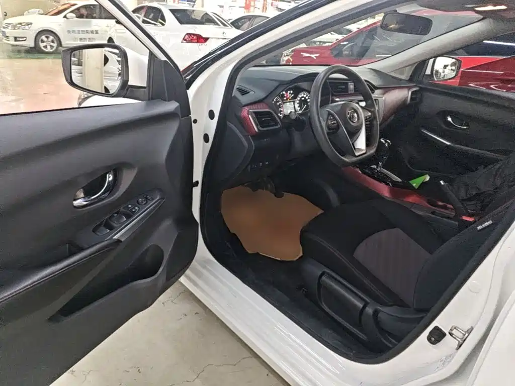 Nissan Bluebird — миниатюра 21
