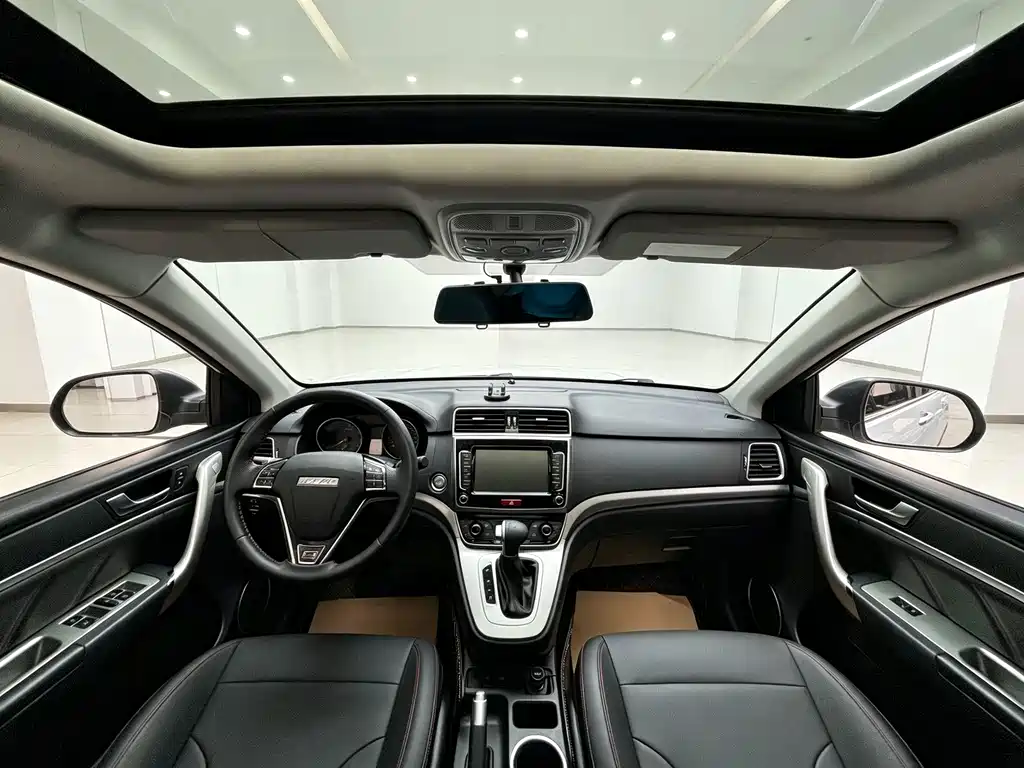 Haval M6 — миниатюра 8