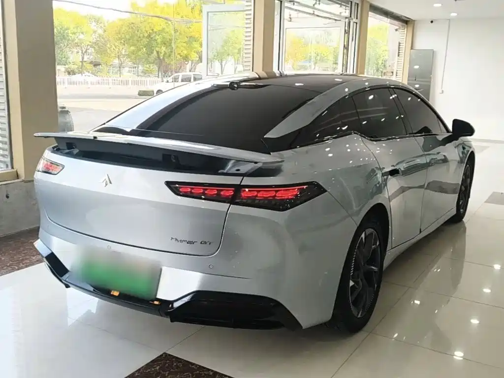 Hyper GT — миниатюра 7